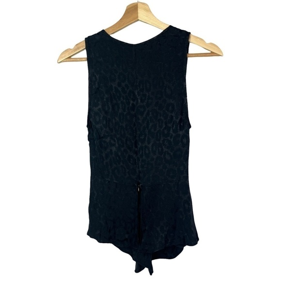 BCBGMaxAzria Leopard Print Twist Front Jacquard Sleeveless Tank Top XXS - Picture 3 of 6